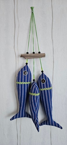 Große fische aus stoff - fische,