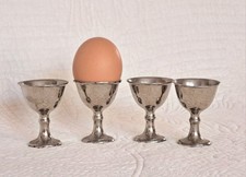 4 alte Eierbecher für