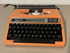 SILVER REED 200 Typewriter -