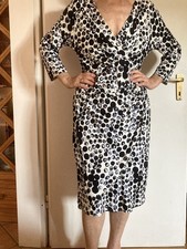 Drei Kleider zu Verkaufen