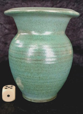KARLSRUHER MAJOLIKA VASE -