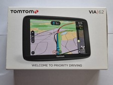 TomTom Via 62 Navi mit Halterung, 6 Zoll/15cm, 48 Länder, Lifetime maps