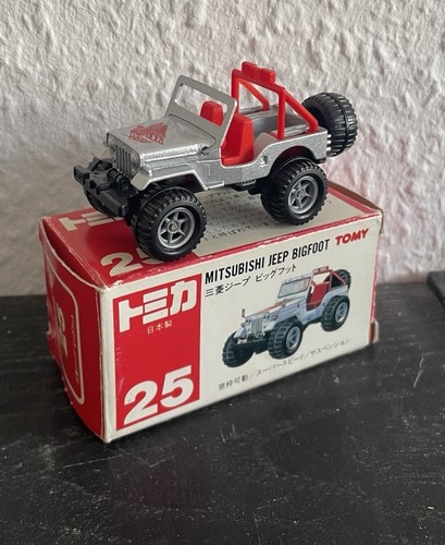 Tomica diecast model car - tomica,