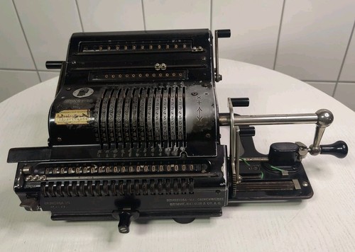 Rechenmaschine brunsviga - rechenmaschine,