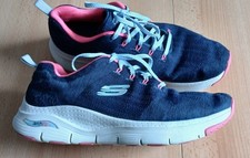 "Skechers" Arch Fit Comfy Wave Gr. 41 Dunkelblau , Sehr bequem , gut erhalten 
