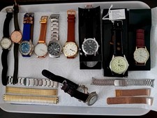 Konvolut von 10 Herrenuhren u.a.TCM/ MARLBORO mit Kompass rar und 5 Armbändern