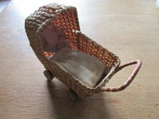 Puppenwagen / Kinderwagen 