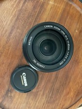 Canon EF-S 17-85mm 1:4-5.6 IS USM Bildstabilisiertes Objektiv.