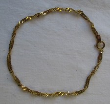 elegantes 333er Gold Armband