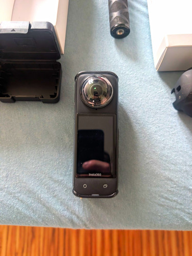 Insta360 one 360 - one, 360°