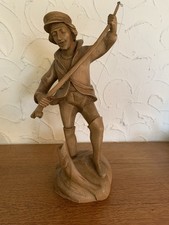 Handgeschnitzte Holzfigur