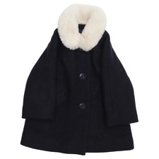 Jacadi Paris, Mantel