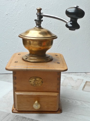 Alte kaffemühle 1920 - kaffemühle, um
