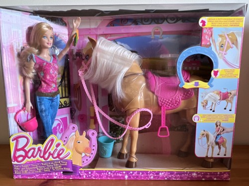 Barbie feed cuddle - feed,