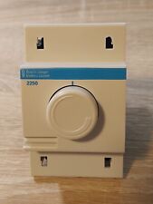 Busch-Jaeger 2250 REG Dimmer für Hutschiene Busch-Drehdimmer REG RC 40/600 W