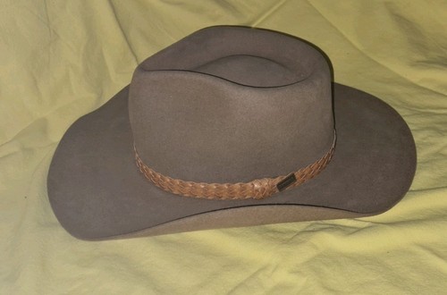 Akubra snowy river hut 55 - akubra,