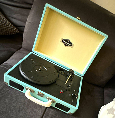 Nostalgic plattenspieler - nostalgic,