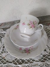 1 Gedeck  altes Geschirr  mit