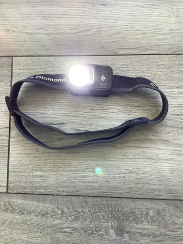 Black diamond cosmo stirnlampe - black,