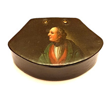 Antike kleine Lackdose