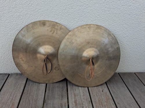 Marschbecken mit - marschbecken,