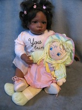 KÜNSTLERPUPPE VINYL  SCHOKOKRÜMEL  JASMIN von WALTRAUD HANL  ASHTON DRAKE