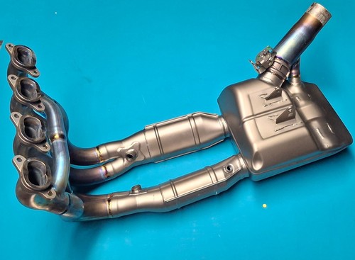 Bmw m1000rr k66 akrapovic - k66,