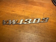 1303 Schriftzug Emblem VW