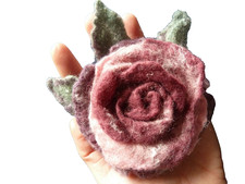 Filzbrosche Filzrose Kleider