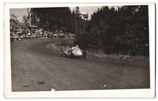 2 Fotografien Motorsport, Auto / Rennwagen auf dem Nürburgring / Nordschleife i 