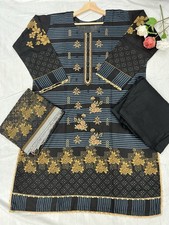 Ready To Wear Pakistanischer