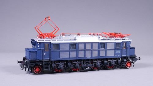Trix 22496 lok br e17 - h0,