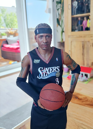 Custom allen iverson - 1/6,