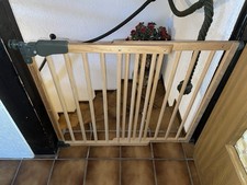 Opa und Oma Bieten neuwertigen