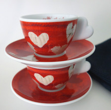 2 Cappuccinotassen mit