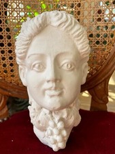 Stucco Centre- hübsche