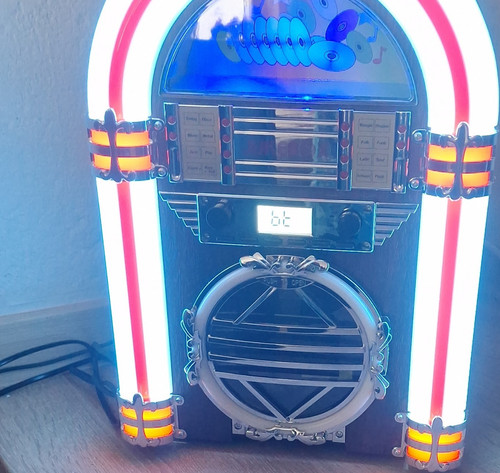Beleuchtete jukebox - jukebox, im