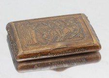 ANTIKES ETUI Zigarettenetui Holz fein geschnitzt Holzetui Relief signiert 10x8cm