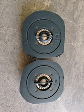 Zwei Hochtöner aus JBL