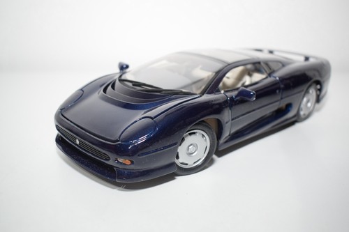 C19 maisto jaguar xj220 - c19,