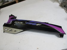 Verkleidung Sitzbank 3. Suzuki GSX 750 F GR 78 Seite links Sitzbankverkleidung