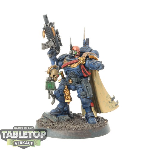 Space marines captain in - -,