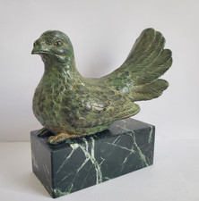 Alte Bronze Taube auf Marmor