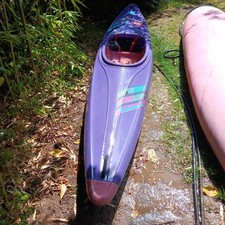 Kanu Wildwasser Lettmannn  blau Länge 320 cm Breite 58 cm