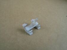 Mercedes W124 E Klasse Clips Befestigung Beplankung Kotflügel oben 0019883181