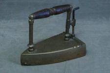 BÜGELEISEN PLÄTTEISEN MESSING FÜR KOHLE