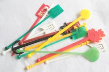 Set 12 + 1 Vintage Singapur Kunststoff Cocktail Rührstäbchen