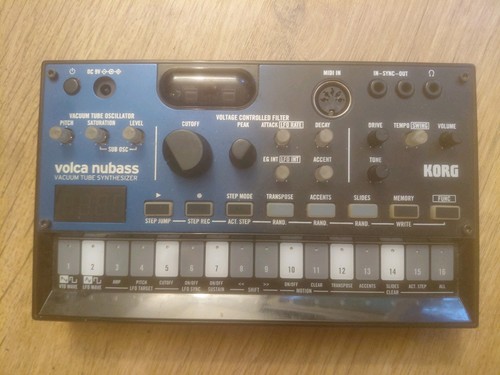 Korg volca nubass nutube - korg, bass