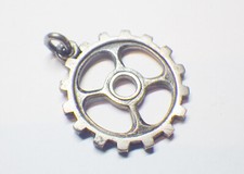 schwerer Silber Anhänger Zahnrad Ritzel Biker Uhrkette Charivari