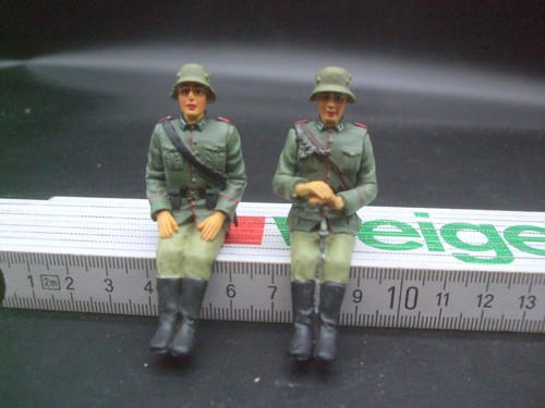 Sitzfiguren soldaten für - 2,